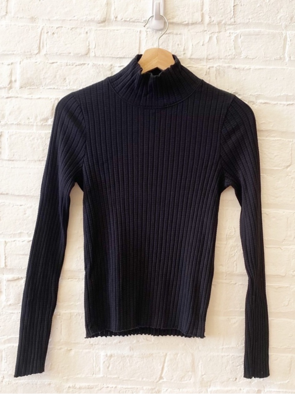Rag & Bone || Alma Ribbed Turtleneck Sweater Unfinished Hem Black Medium